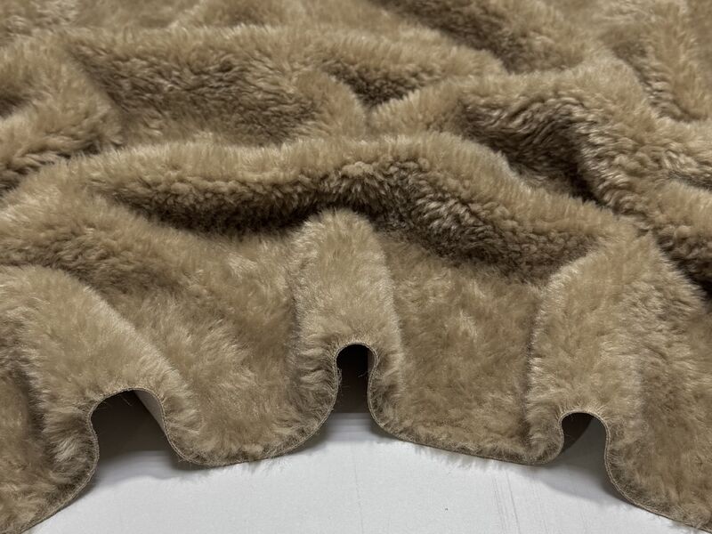 Дубленочный мех Max Mara